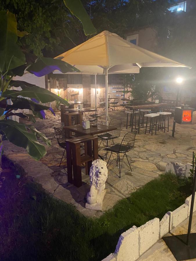 Mavi Butik Apart เซสเม ภายนอก รูปภาพ